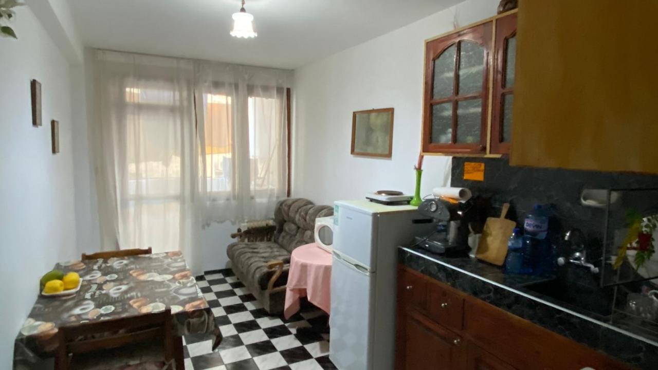 Аria B&B Burgas Ngoại thất bức ảnh